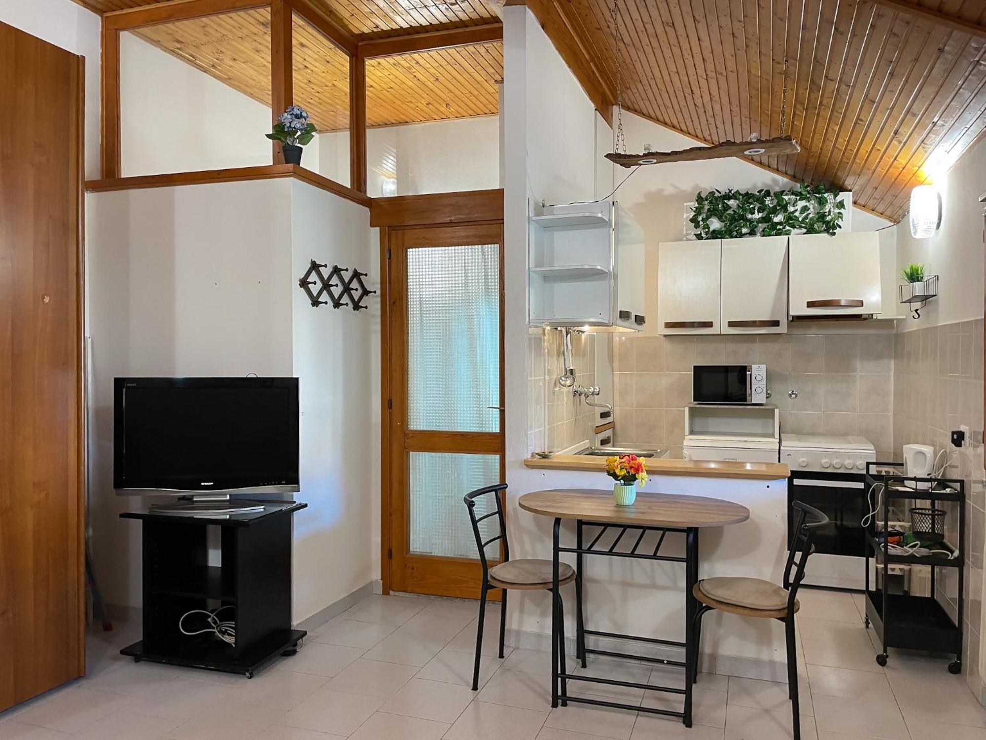 La Corte Dei Torri Loft On The Lake Oliveto Lario Eksteriør billede