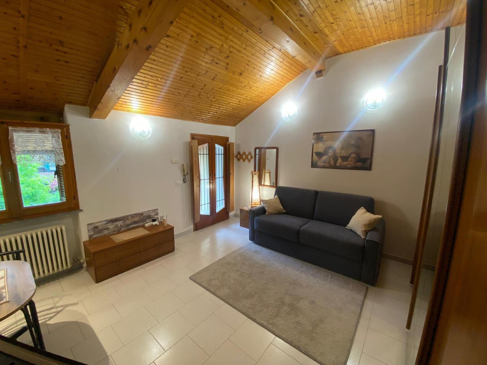 La Corte Dei Torri Loft On The Lake Oliveto Lario Eksteriør billede